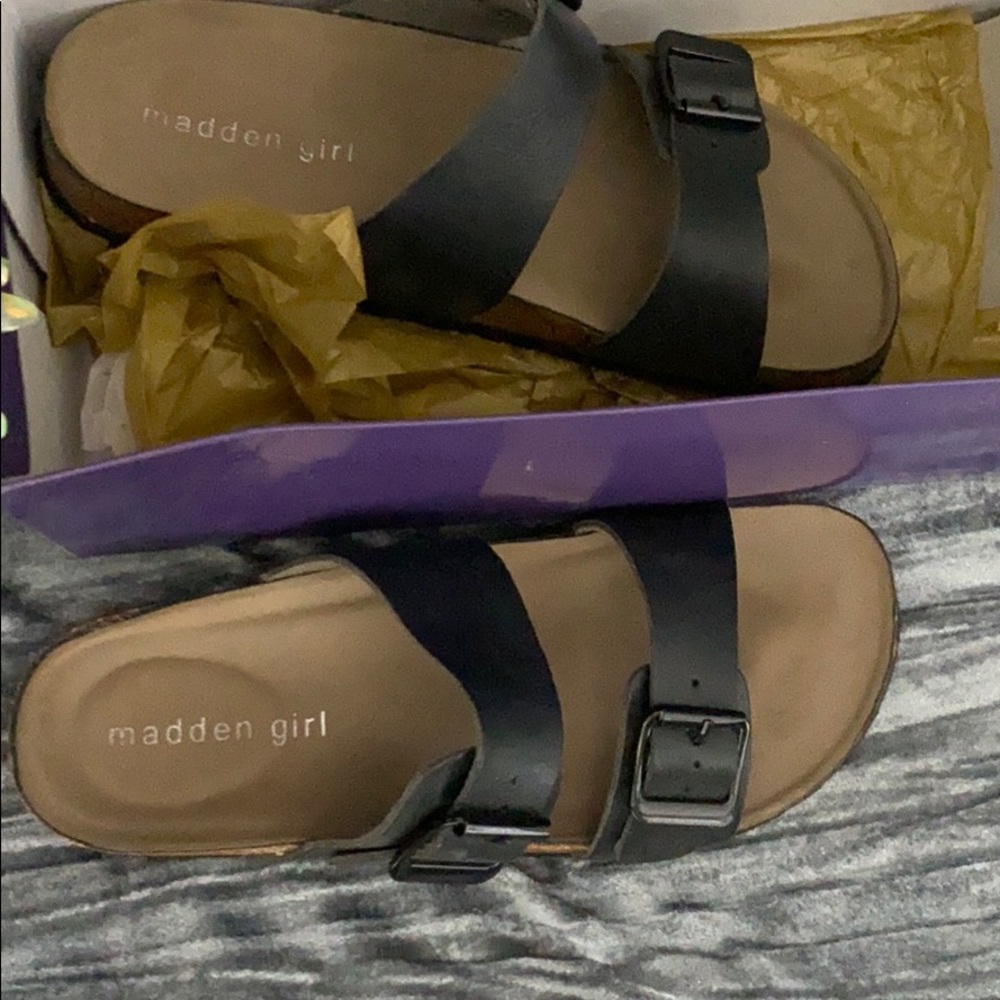 Brand new madden girl sandals